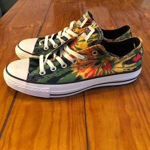 Tye Dye Converse